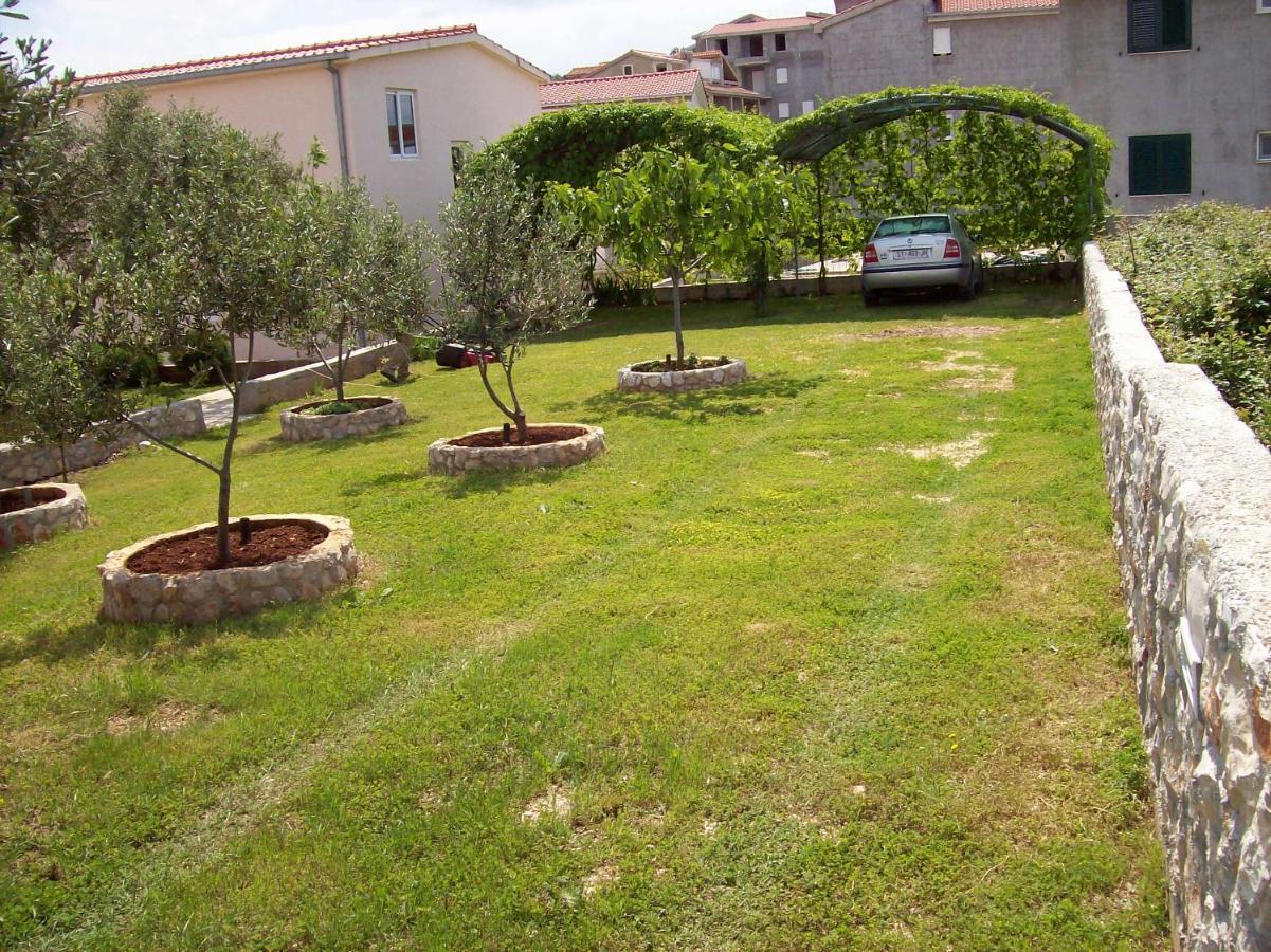 Apartments By The Sea Sevid, Trogir - 11505 Εξωτερικό φωτογραφία